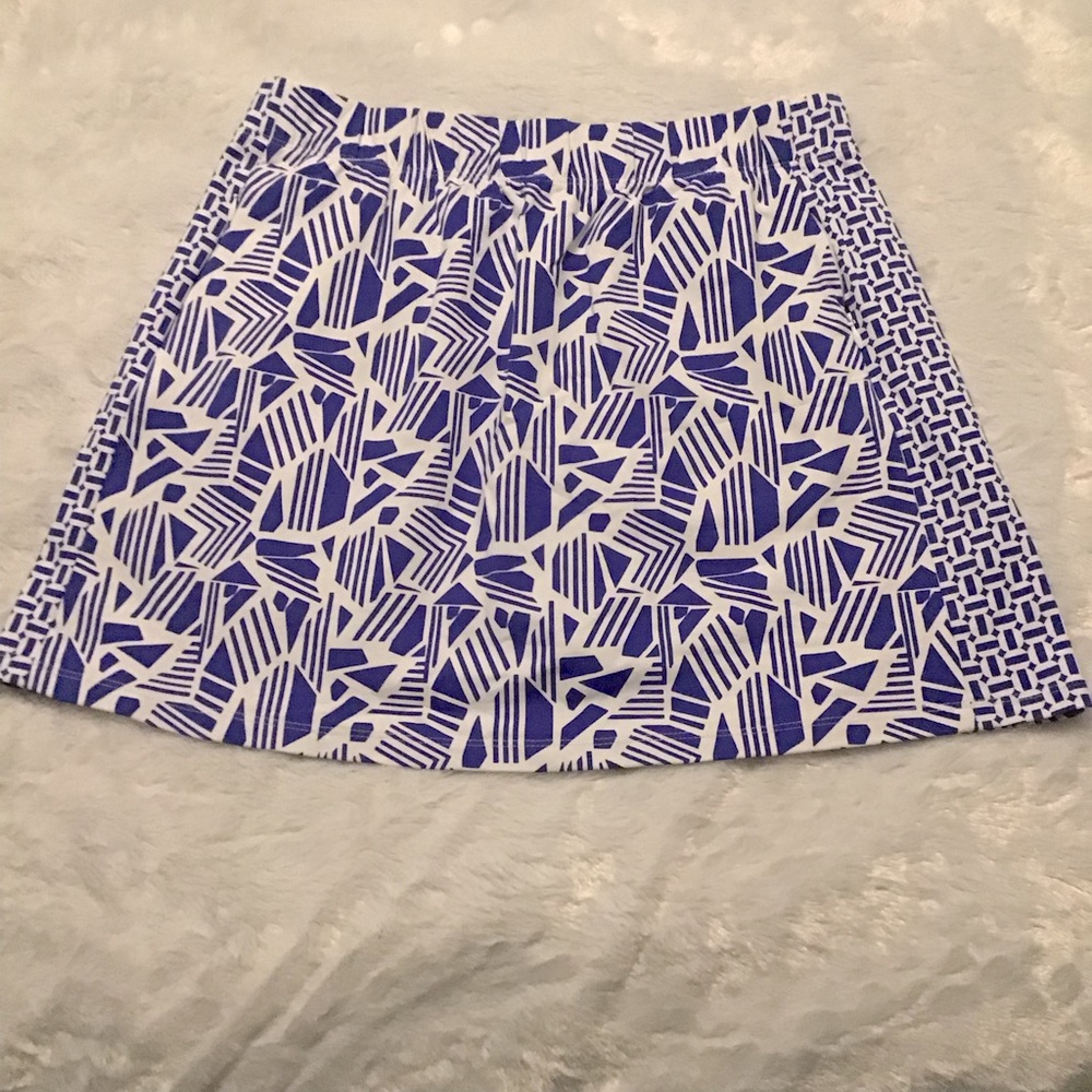 J McLaughlin Golf Skort Skirt. Size Medium
